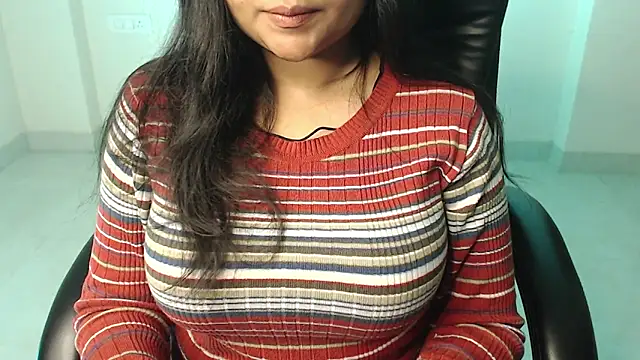 Snapshot of Kannu- chatting on December 3, 5:52 am Kannu- online show from December 3, 5:52 am