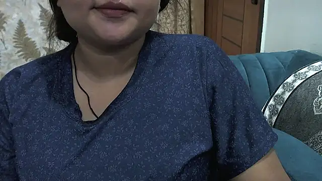 Snapshot of Kannu- chatting on July 11, 12:27 pm Kannu- online show from July 11, 12:27 pm