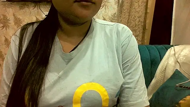 Snapshot of Kannu- chatting on May 16, 1:48 am Kannu- online show from May 16, 1:48 am