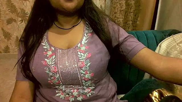 Snapshot of Kannu- chatting on May 14, 4:15 pm Kannu- online show from May 14, 4:15 pm