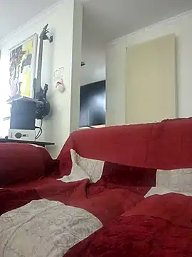 ChaseMl online show from February 16, 3:27 pm