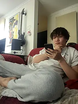 ChaseMl online show from February 25, 6:12 pm