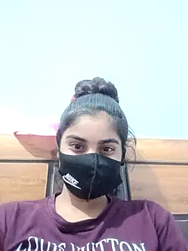 Hoty sejal online show from March 19, 8:11 pm