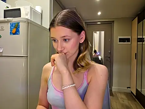 jackp0t   online show from February 6, 1:18 pm