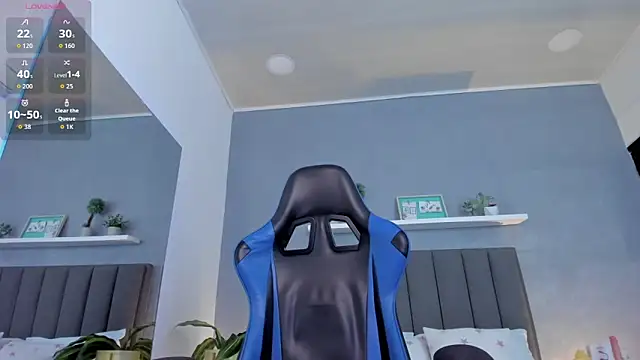 alessia leroy online show from February 25, 7:25 pm