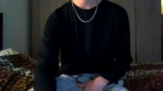 Snapshot of tommyboyteen chatting on February 19, 4:44 pm tommyboyteen online show from February 19, 4:44 pm