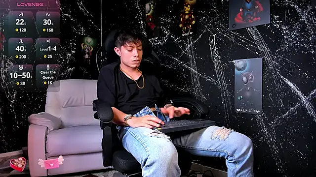 marcuscollins1  online show from February 14, 3:26 pm