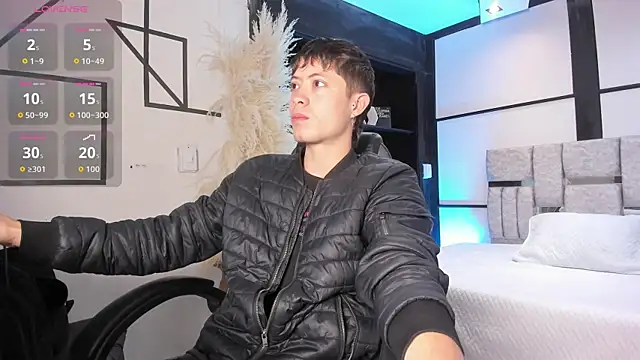 marcuscollins1  online show from January 10, 2:23 pm