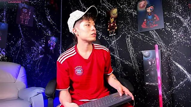 marcuscollins1  online show from February 28, 1:47 pm