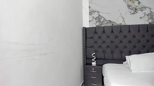 marcuscollins1  online show from February 27, 12:49 pm