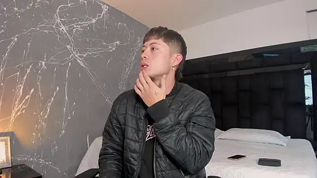 marcuscollins1  online show from October 21, 12:37 pm