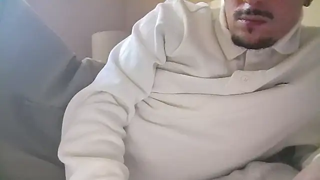 giumy91 online show from April 14, 9:25 am