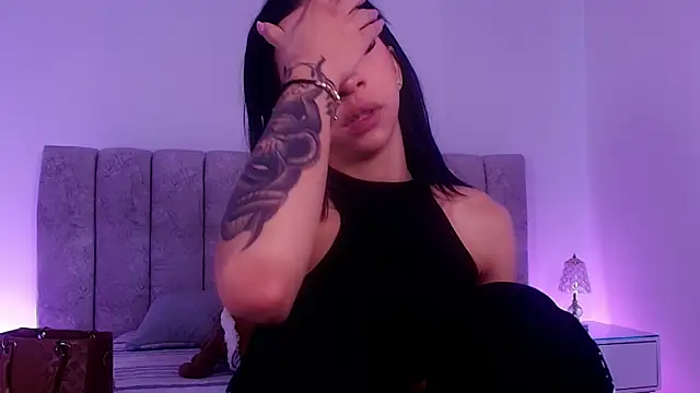 sara lopee1 online show from December 4, 12:26 pm