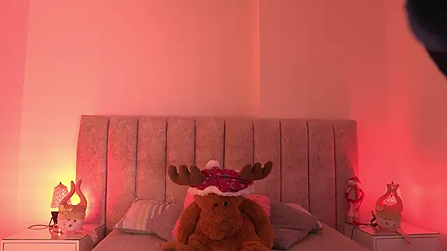 sara lopee1 online show from December 20, 12:19 pm