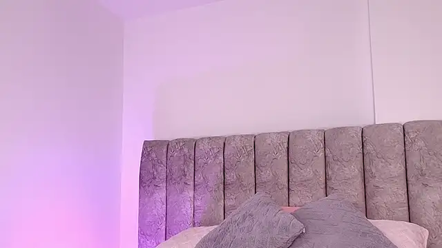 sara lopee1 online show from November 4, 12:09 pm