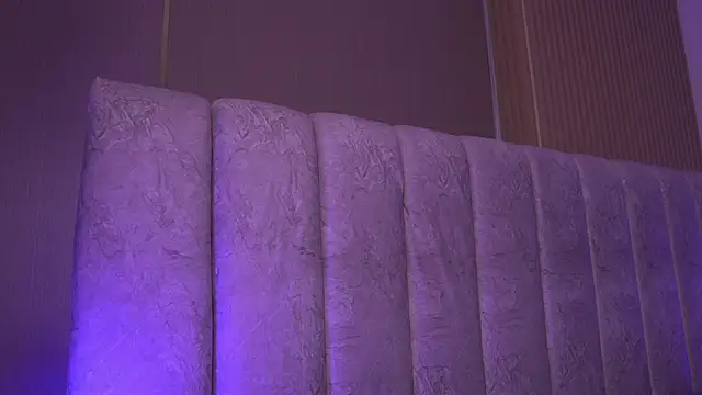 sara lopee1 online show from April 12, 11:57 am