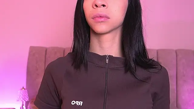 sara lopee1 online show from December 17, 11:59 am