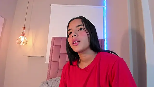 Roxy Stonee online show from March 15, 12:23 pm