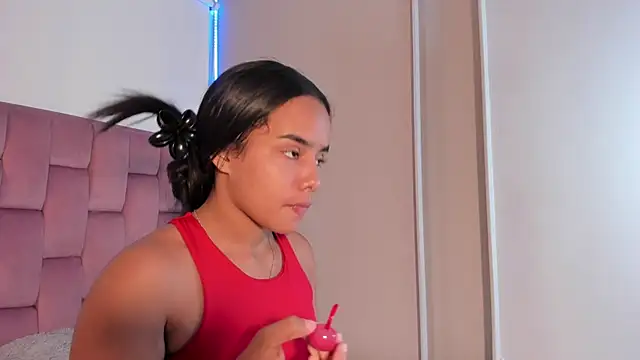 Roxy Stonee online show from March 25, 7:24 pm