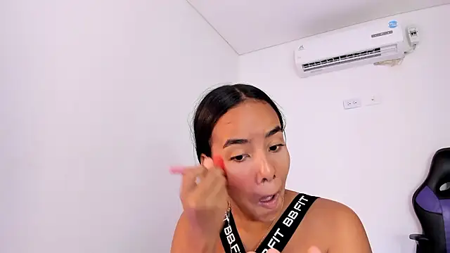 Roxy Stonee online show from January 13, 7:29 pm