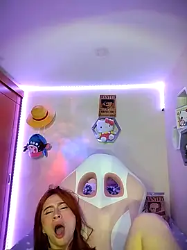 Snapshot of chloe_rockss_ chatting on March 19, 12:37 am chloe rockss online show from March 19, 12:37 am