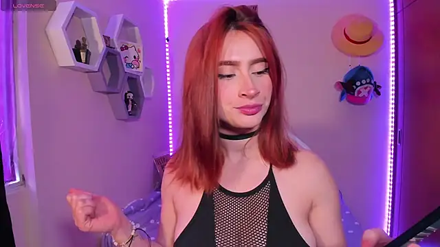 Snapshot of chloe_rockss_ chatting on March 7, 6:54 pm chloe rockss online show from March 7, 6:54 pm