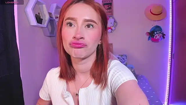 Snapshot of chloe_rockss_ chatting on March 3, 5:41 pm chloe rockss online show from March 3, 5:41 pm