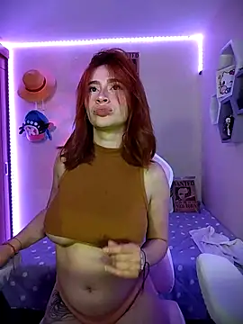 Snapshot of chloe_rockss_ chatting on March 18, 6:28 pm chloe rockss online show from March 18, 6:28 pm