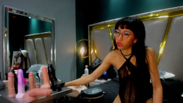 Mara Gonzalez online show from February 23, 11:55 am