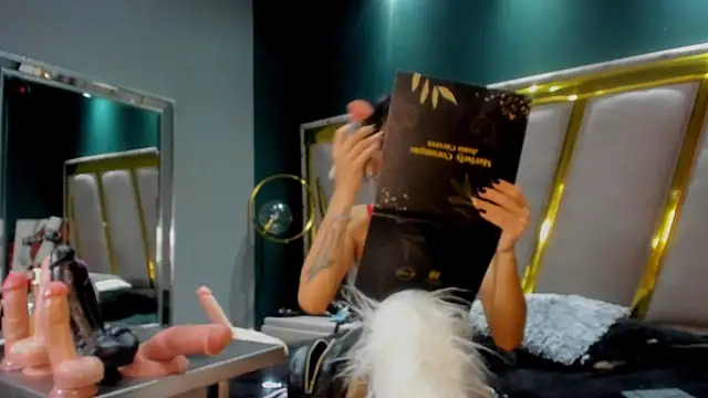 Mara Gonzalez online show from February 20, 11:56 am