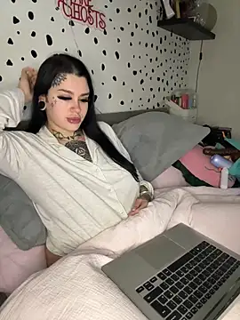 tempzzz12 online show from April 23, 6:53 am