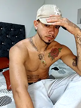 Niick01  online show from October 29, 3:38 am