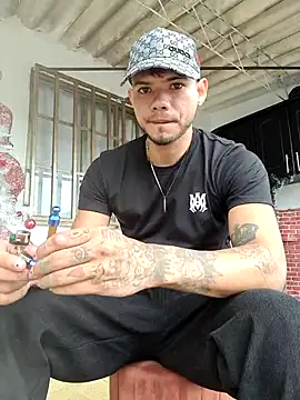 Niick01  online show from January 15, 6:00 pm