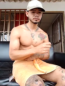 Niick01  online show from April 7, 1:24 pm