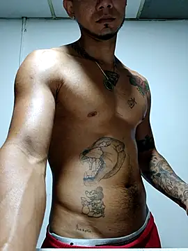 Niick01  online show from December 13, 8:04 pm