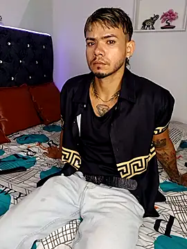 Niick01  online show from March 26, 4:33 am