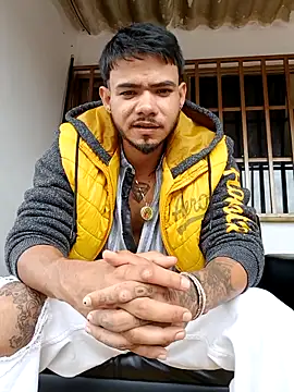 Niick01  online show from October 27, 6:09 pm