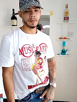 Niick01  online show from March 29, 7:04 pm