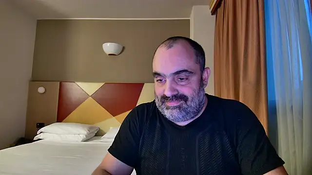 fuocovivo4 online show from February 13, 5:01 pm