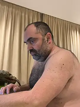 fuocovivo4 online show from February 12, 7:02 pm