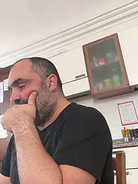 fuocovivo4 online show from February 16, 9:15 am