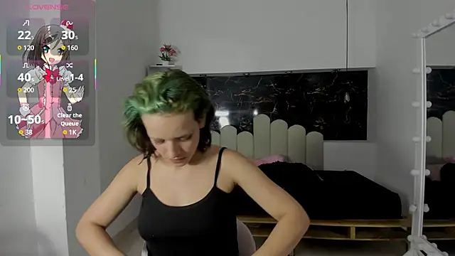 Snapshot of Annyrosee chatting on October 1, 9:29 pm Annyrosee online show from October 1, 9:29 pm