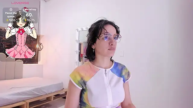 Snapshot of Annyrosee chatting on September 9, 8:18 pm Annyrosee online show from September 9, 8:18 pm