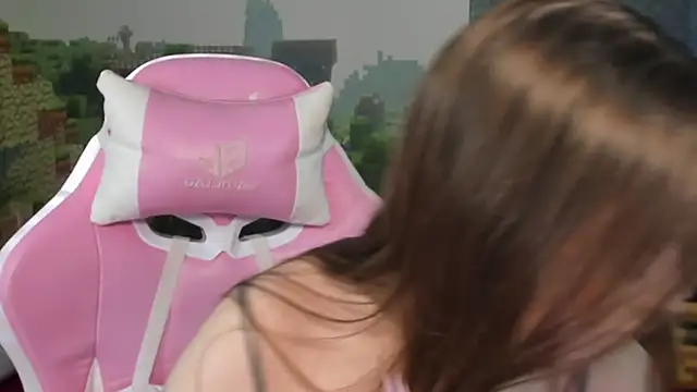 kaisajenner online show from November 9, 7:40 pm