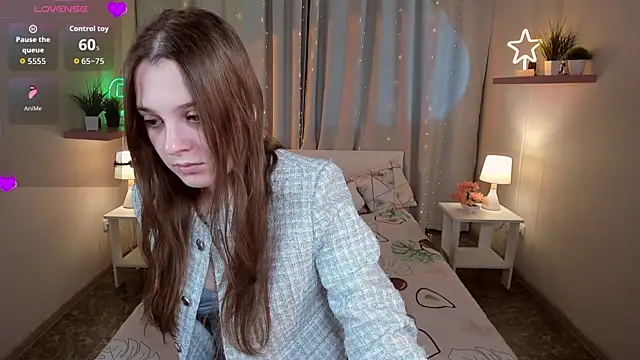 kaisajenner online show from April 11, 2:19 am