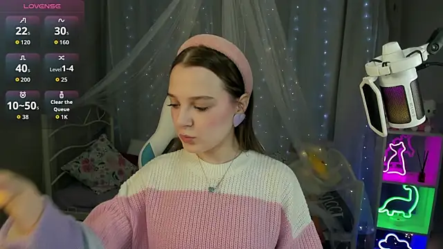 kaisajenner online show from January 6, 10:25 pm