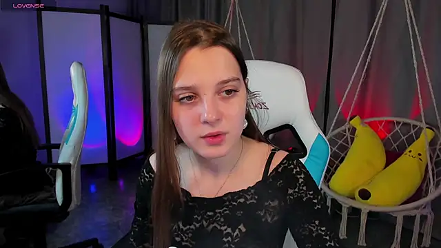 kaisajenner online show from December 16, 8:35 pm