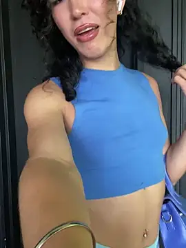 allicemackenzie online show from October 28, 12:59 pm