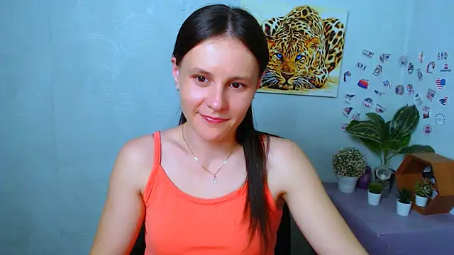 ValeriaHeart  online show from March 5, 1:40 pm