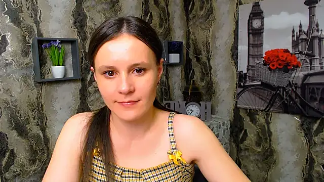 Snapshot of ValeriaHeart_ chatting on March 5, 4:13 pm ValeriaHeart online show from March 5, 4:13 pm